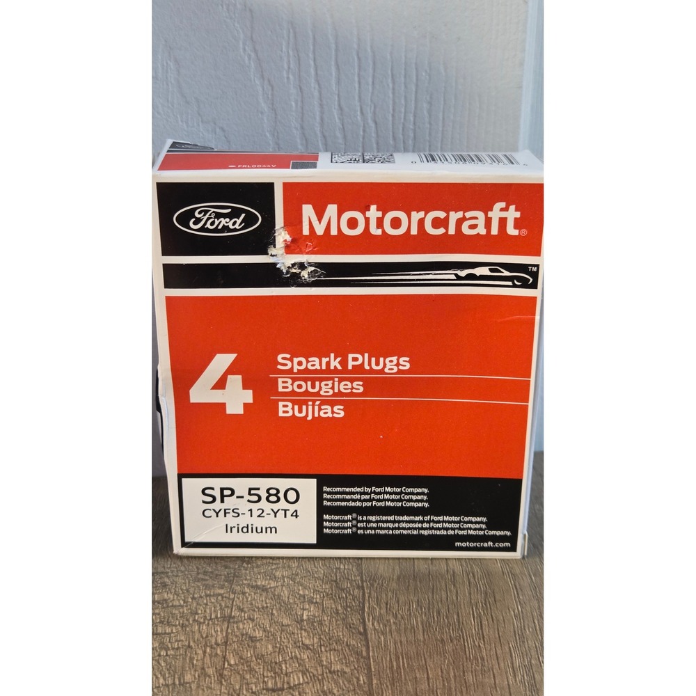 Motorcraft SP-580 CYFS-12-YT4 Iridium Spark Plugs 4 Pack for‎ Ford Vehicles